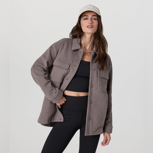 Vuori - Restore Shirt Jacket - Color Chia - size XS - Picture 1 of 5